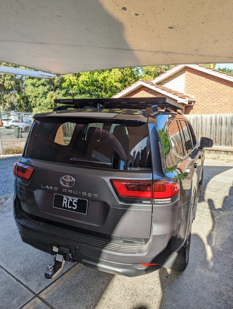 Toyota Landcruiser 300 Series, Rhino-Rack RX100, Rhino-Rack Pioneer Alloy Platform 6